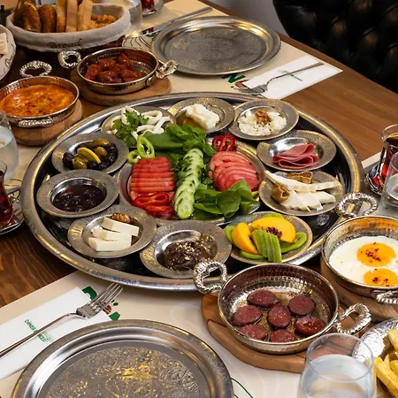 Hotel Porto De Galata *